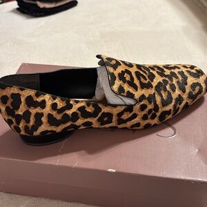 New in Box Franco Sarto A-Faith2, Camel LE Loafer Real Fur Women’s Size 9